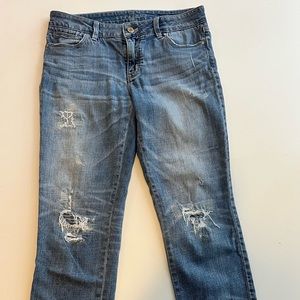 Gap The Straight distressed capri jeans